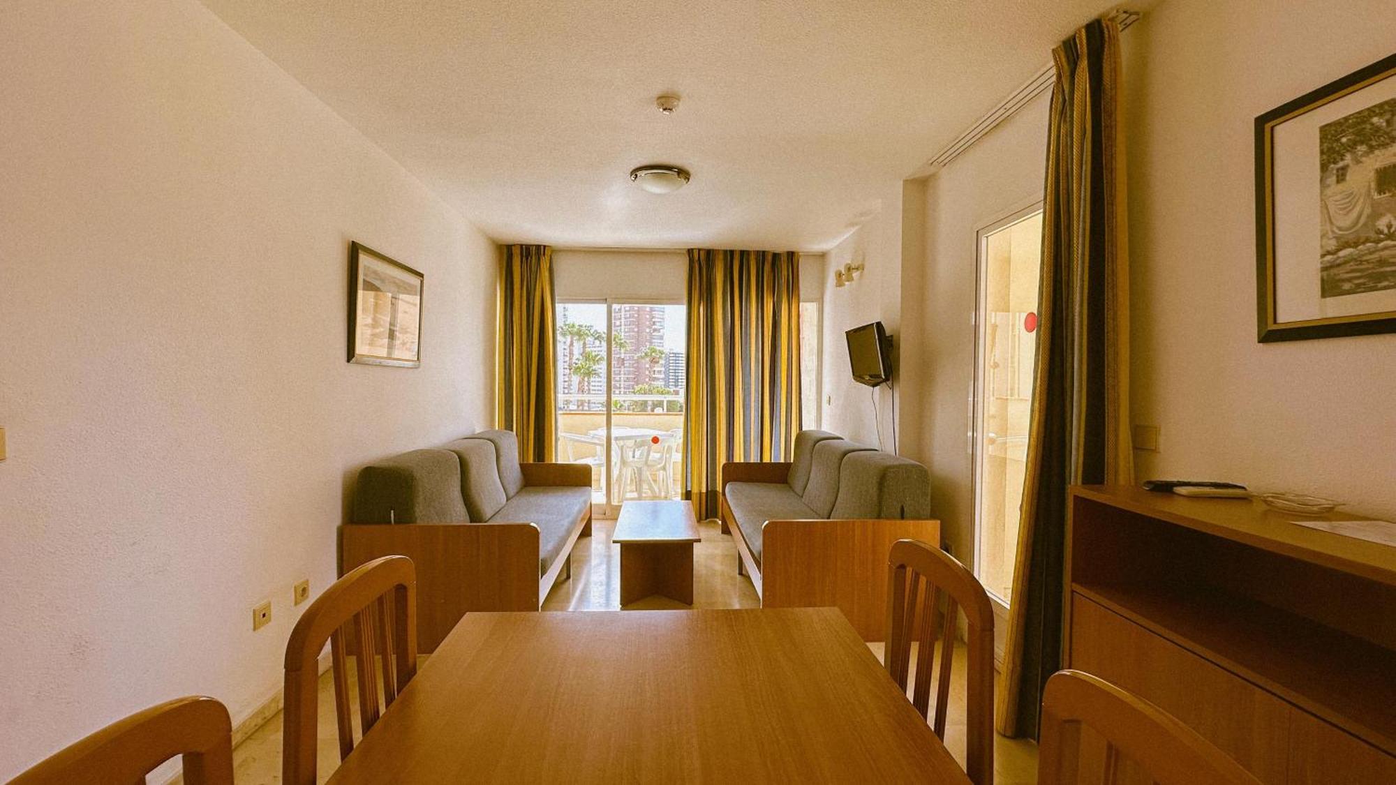 בנידורם Poseidon Resort מראה חיצוני תמונה